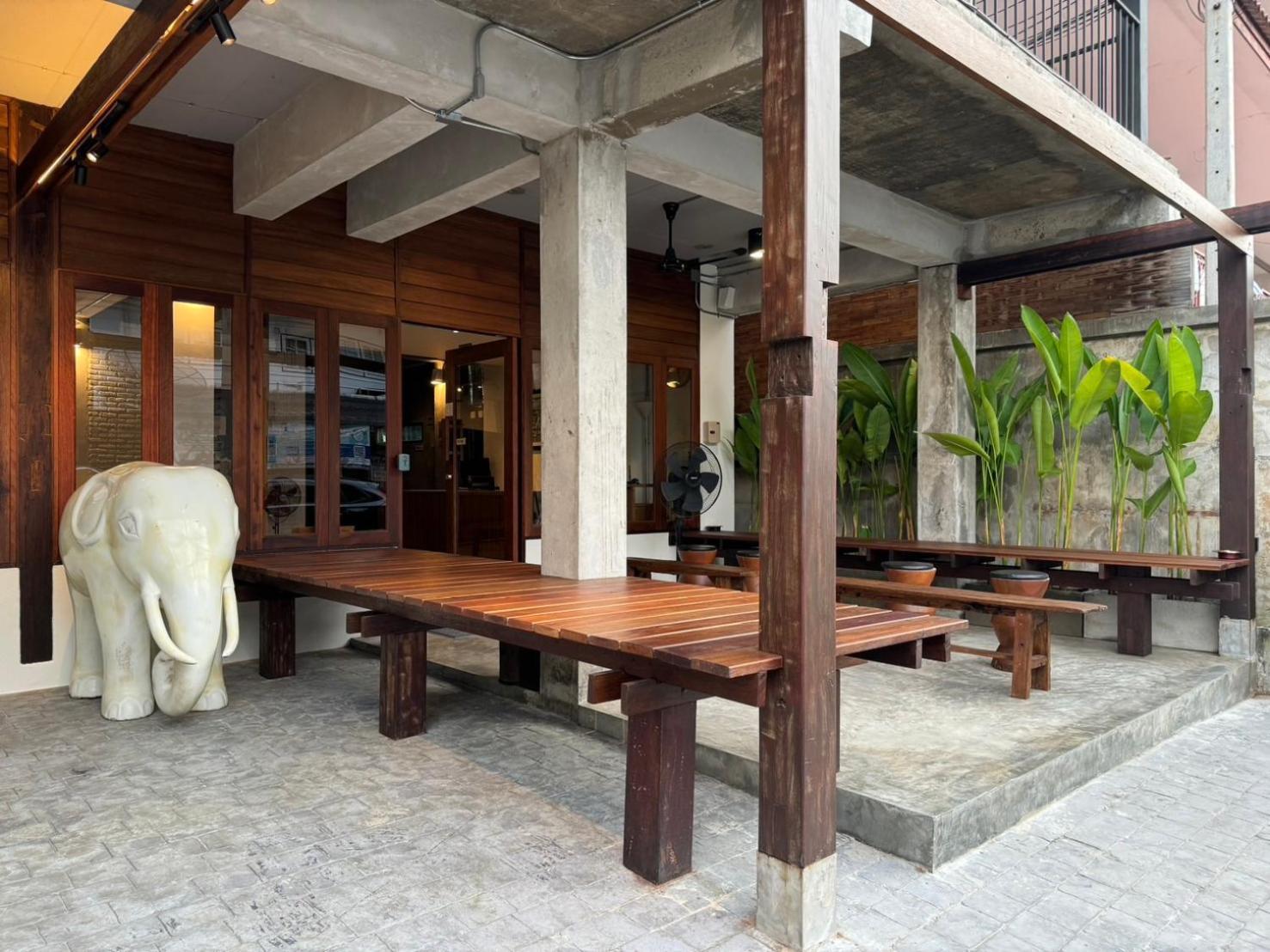 Now Chiang Mai Hotell Exteriör bild